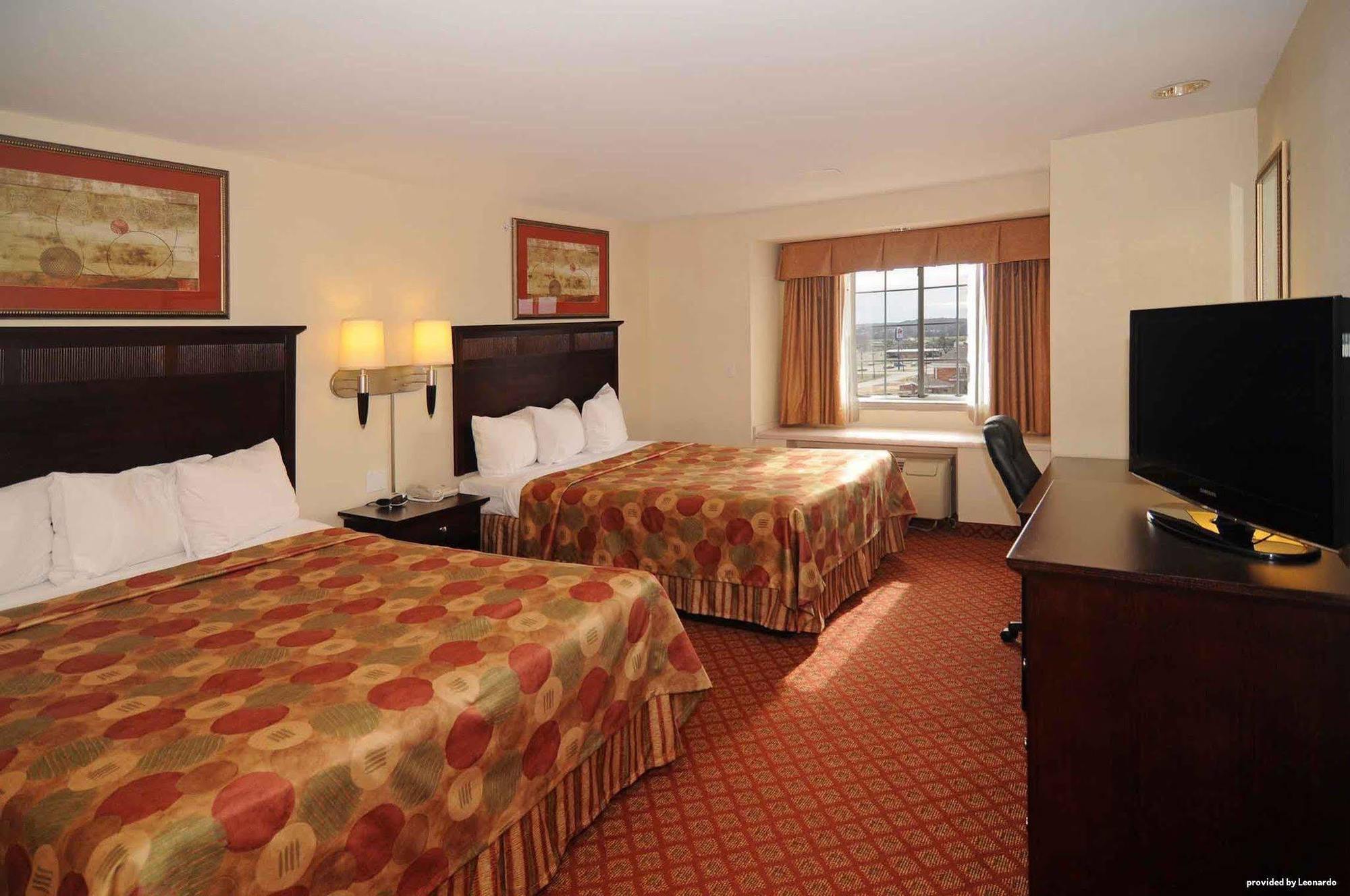 Best Western Roanoke Inn & Suites Room photo